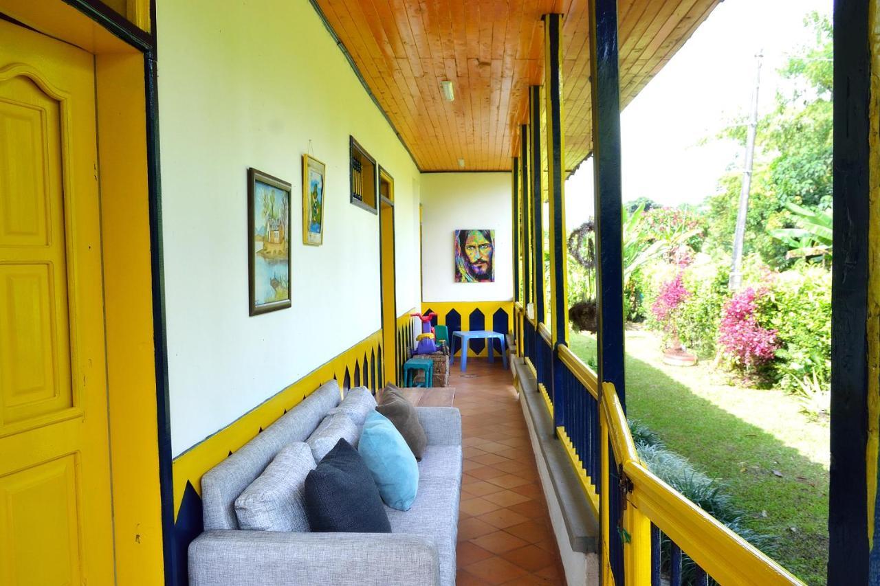 מונטנגרו Casa Finca Villa Luz A 800 Mts Del Parque Del Cafe מראה חיצוני תמונה