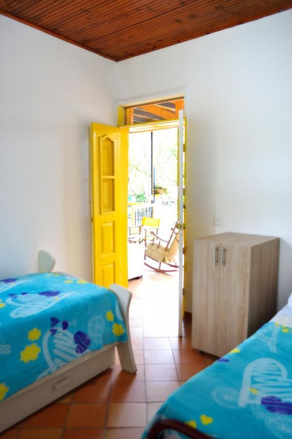 מונטנגרו Casa Finca Villa Luz A 800 Mts Del Parque Del Cafe מראה חיצוני תמונה